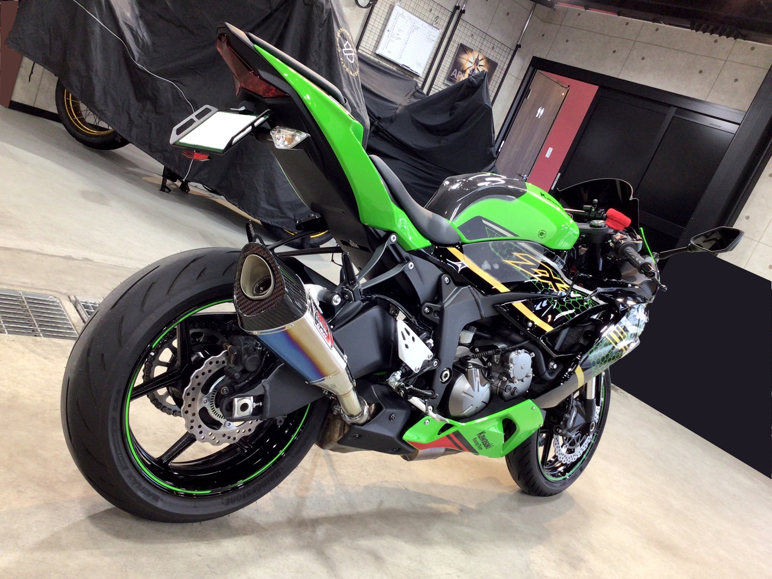 ZX-6R　10